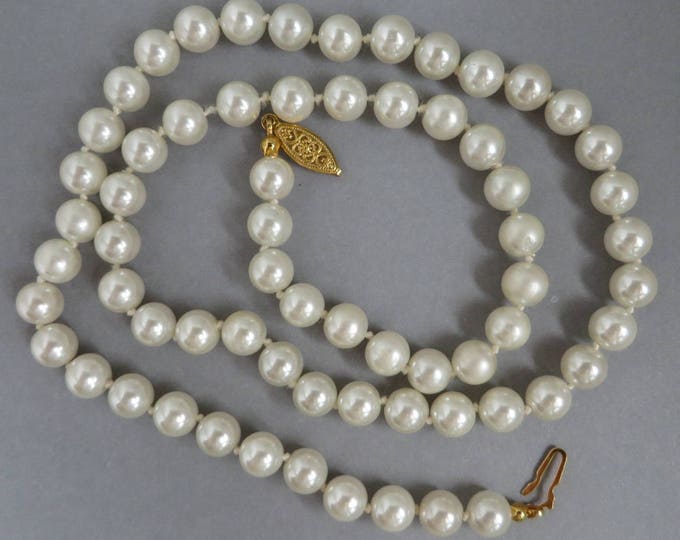 Vintage Faux Pearl Necklace, 23 Inch Necklace, Long Pearl Necklace, Summer Jewelry, Gift for Her