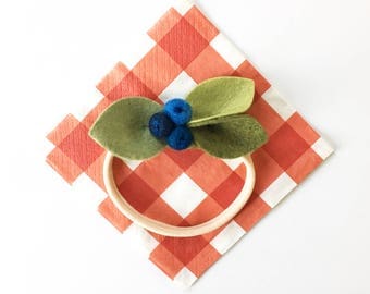 BLUEBERRY CLUSTER // headband or alligator clip // felt flower accessories for a whimsical childhood