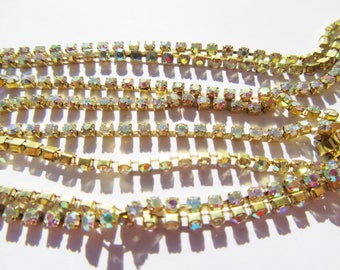 30 CMS ON 2 MM IRIDESCENT CRYSTAL RHINESTONES 30CMS HAS SEW EMBEDDED GOLD 2 MM CHAIN
