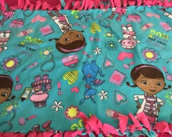 Disney Junior Doc McStuffins no Sew Tie Blanket