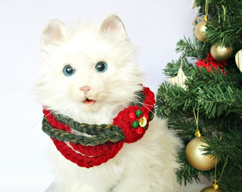 Pet Christmas cat collar Christmas dog collar Red cat collar Knit red collar Cat collar with a bell dog collar Red green collar for dog cat