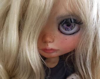 Custom Blythe ooak doll Polina the art lover