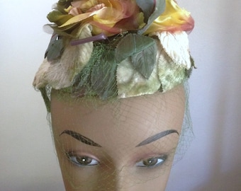 Vintage 50s Pillbox Hat with Veiling MINT All Sizes