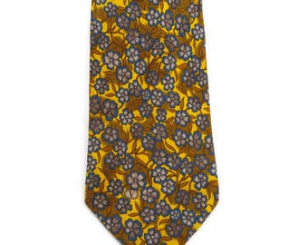 Vintage VALENTINO CRAVATTE Tie Pure Silk Necktie Yellow and Blue Flowers Italian Designer Neckwear Made in Italy Luxury Ties