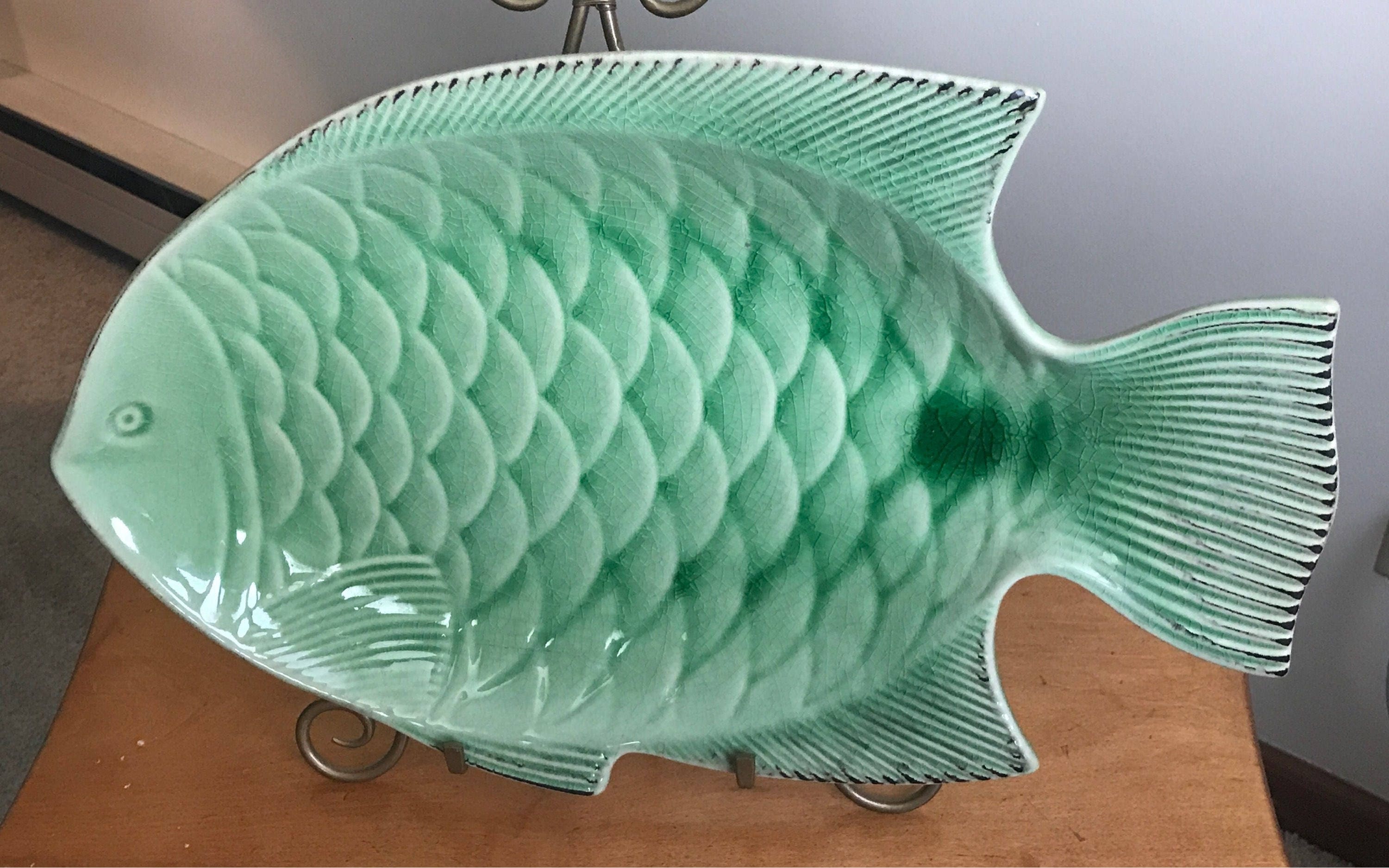 Large Vintage Decorative Green Fish Shape Ceramic Platter for Wall ... Large Vintage Decorative Green Fish Shape Ceramic Platter for Wall ...