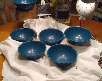 BLUE & WHITE ENAMELWARE Bowls, Blue Graniteware, Rustic Farmhouse Decor, Set of 6 Bowls, Cereal/Snack Bowls, 6 in Bowls, Camping Dishes