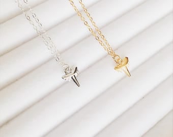 Shark Tooth Necklace | Dainty Layering Choker Necklace | Ocean Vibes | Mermaid Gift Idea | Boho Necklace | Minimalist Simple Necklace