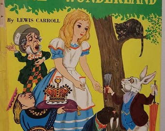 Alice in Wonderland book- Lewis Carroll- 1977