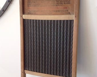 Vintage NATIONAL WASHBOARD, No. 1028 'The New Era', Rustic Farmhouse, Metal Wood Washboard