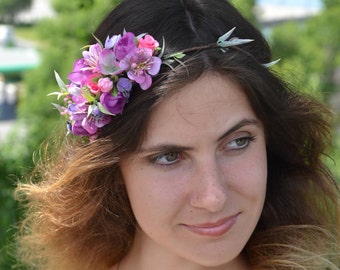 Purple wedding halo Flower wedding headband Bridal halo Bridal headpiece Bridal flower crown Wedding floral crown Bridal hair Woodland crown