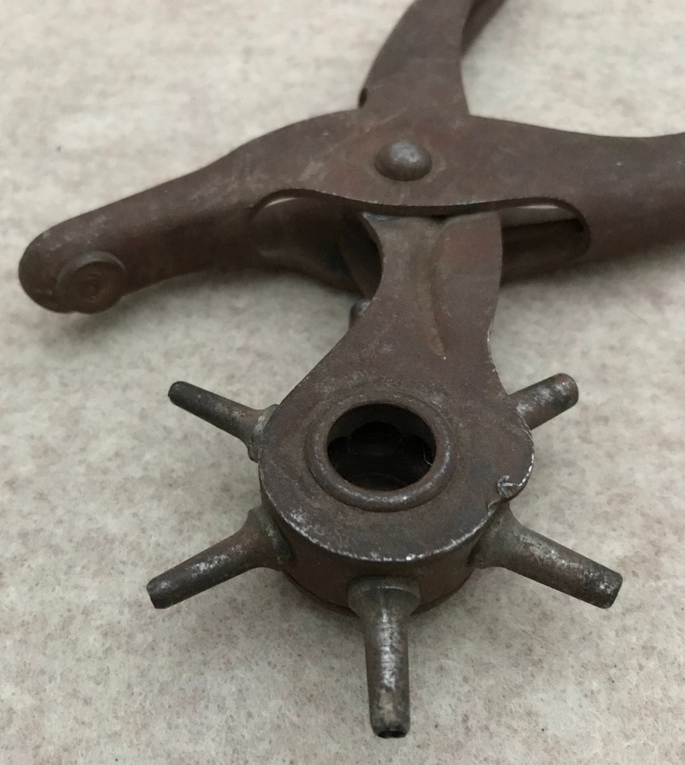 Vintage Leather Hole Punch, Vintage Leather Craft Tool, Vintage Tool