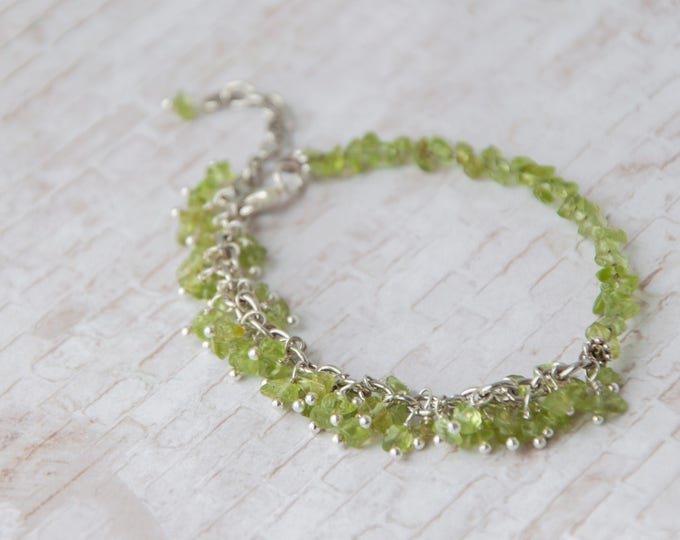 Raw peridot bracelet, Peridot jewelry, Green bracelet, Mothers day gift bracelet, August birthstone bracelet, Green stone bracelet