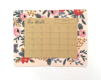 2018 Calendar | Desk Calendar | Floral Calendar | Pink Calendar | Blotter Calendar | DIY Calendar | Rifle Paper Co. | Rose Calendar