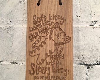 Big Bang Theory Soft Kitty "Soft kitty, warm kitty, little ball of fur..." from the TV series. Shabby chic wooden wall sign. Great gift.