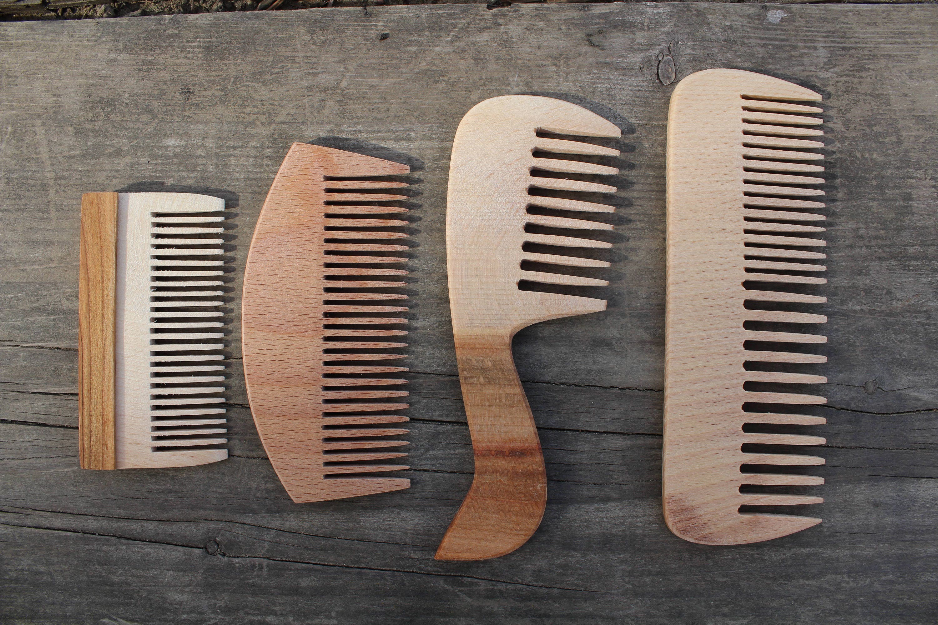 Wood combs.Set of 4 wood combs.Wood comb.Wooden combs.Wood