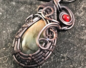 Mens Rustic pendant Wire Wrapped Pendant, Labradorite pendant Copper necklace Wire Wrapped Jewelry Copper Pendant copper wire necklace