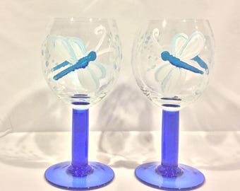 Dragonfly Wine Glasses, Hand Painted Wine Glasses, Blue Stem Glasses, Dragonflies, Drinkware, Barware, Home Decor, Gift