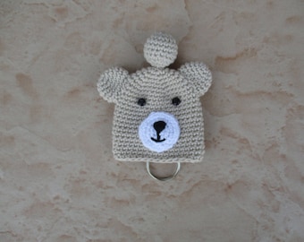 Crochet beige bear keychain