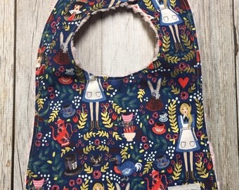 Baby Girl Bib in Alice in Wonderland Fabric - Baby Shower Gift-Baby Girl-Baby Accessories