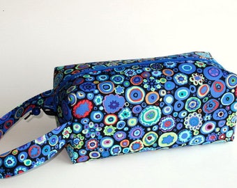 Boxy Bag Knitting Project Bag - Paperweight in cobalt