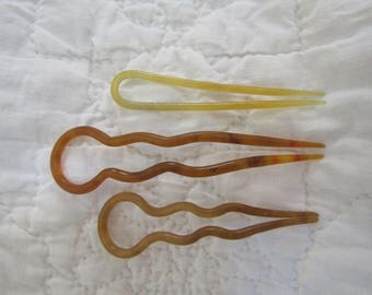 Vintage Tortoise Shell Bakelite or Celluloid Hair Clips Pins Accessory Forks Lot of 3
