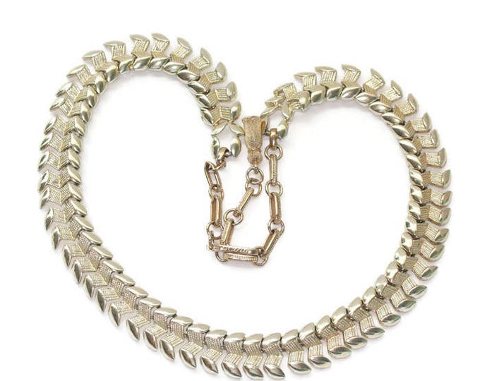 Coro Pegasus Articulated Link Necklace Gold Tone Choker Vintage