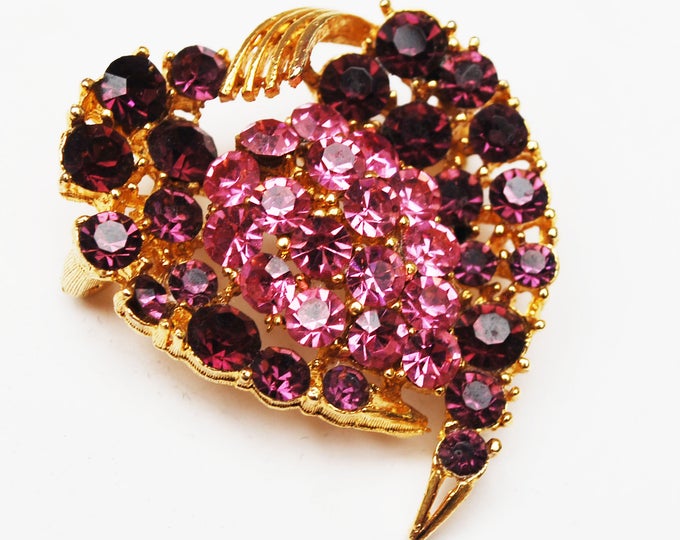 Lisner Rhinestone Heart Brooch - Pink Purple Crystal - gold tone - Mid Century pin