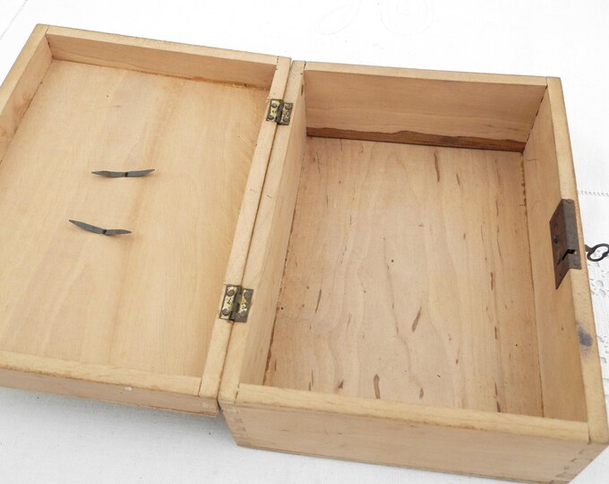 Antique French Beech Wood Box with Working Lock and Key Handle Decorative Corners Dovetail Joints, Locking, Jewelery, Trinket Box, Casket Antique French Beech Wood Box with Working Lock and Key Handle Decorative Corners Dovetail Joints, Locking, Jewelery, Trinket Box, Casket