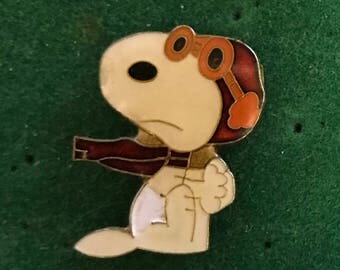 1980's scarce Snoopy Red Baron PIN vintage hat lapel enamel retro metal from vendor's board Charlie Brown Peanuts Gang dog pop culture