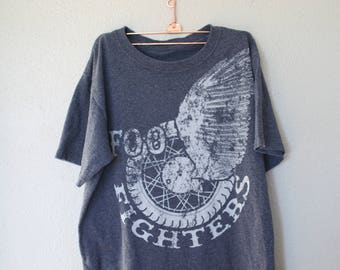 foo fighters t shirt canada