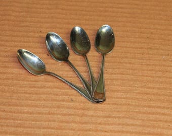 Set of 4 Demitasse Spoons silver Plate
