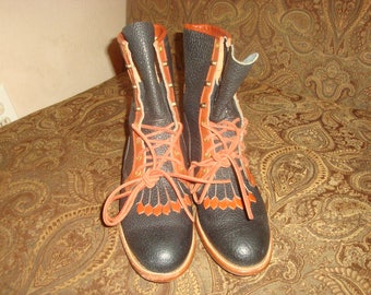 Navy Pebbled/Brown Leather Justin Boots 8 1/2B