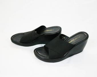 40% Off Flash Sale - DONALD J PLINER Vintage 1990s Strappy Sandal Wedges Size 9