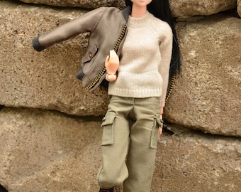 Momoko clothes, Barbie clothes, cargo pants for Momoko, cargo pants for Barbie Curvy, Barbie Tall, Barbie Petite, Barbie, Beige or kaki