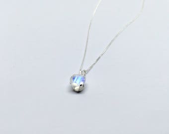 Maanesten - Sunstone Fire Pendant - 2829c