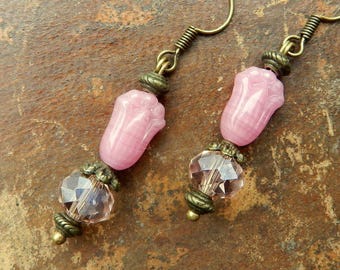 Romantic earrings pink