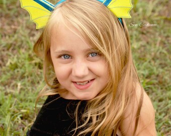 Vaporean Ears Headband ~ Pokemon Ears ~ ~ Cosplay Pokemon ~ Pokemon Costume ~ Aquatic Eevee Ears ~ Bat Ears ~ Fish Fins ~ Pokemon Birthday