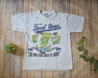 wade boggs t shirt