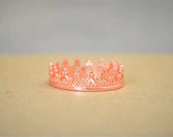 Dainty Rose Crown Ring, Princess Crown Ring, Princess Ring, Tiara Ring, Queen Ring, Rose Crown Ring, Rose Princess Ring, Rose Silver Ring