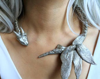 Daenerys Dragon Necklace. Game of Thrones Dragon Jewelry. Daenerys Costume Accessories. Mother of Dragons
