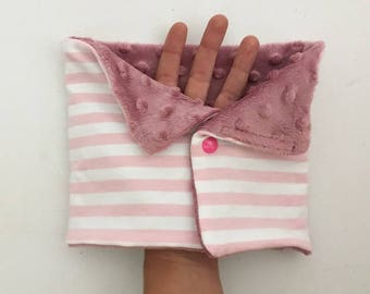 Neck wormer for girls, baby loop in stripes, pink fille snood,infinity scarf and cache cou enfant in jersey with white and rose stripes
