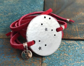 Leo constellation personalized bracelet. Zodiac wrap bracelet. Leo leather bracelet. Leo zodiac jewelry. Leo gift. Astrology jewelry. Leo