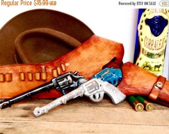 ON SALE Cast Iron Pistol Key Hook - Gifts For Dad - Fathers Day Gift - Wall Key Holder - Hunting Nursery Decor - Key Hanger - Entryway Wall