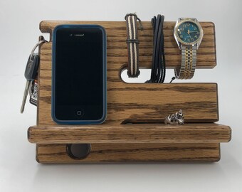 Docking Station / Solid Oak / Nightstand / Valet / Organizer / Universal iPhone, Samsung, etc