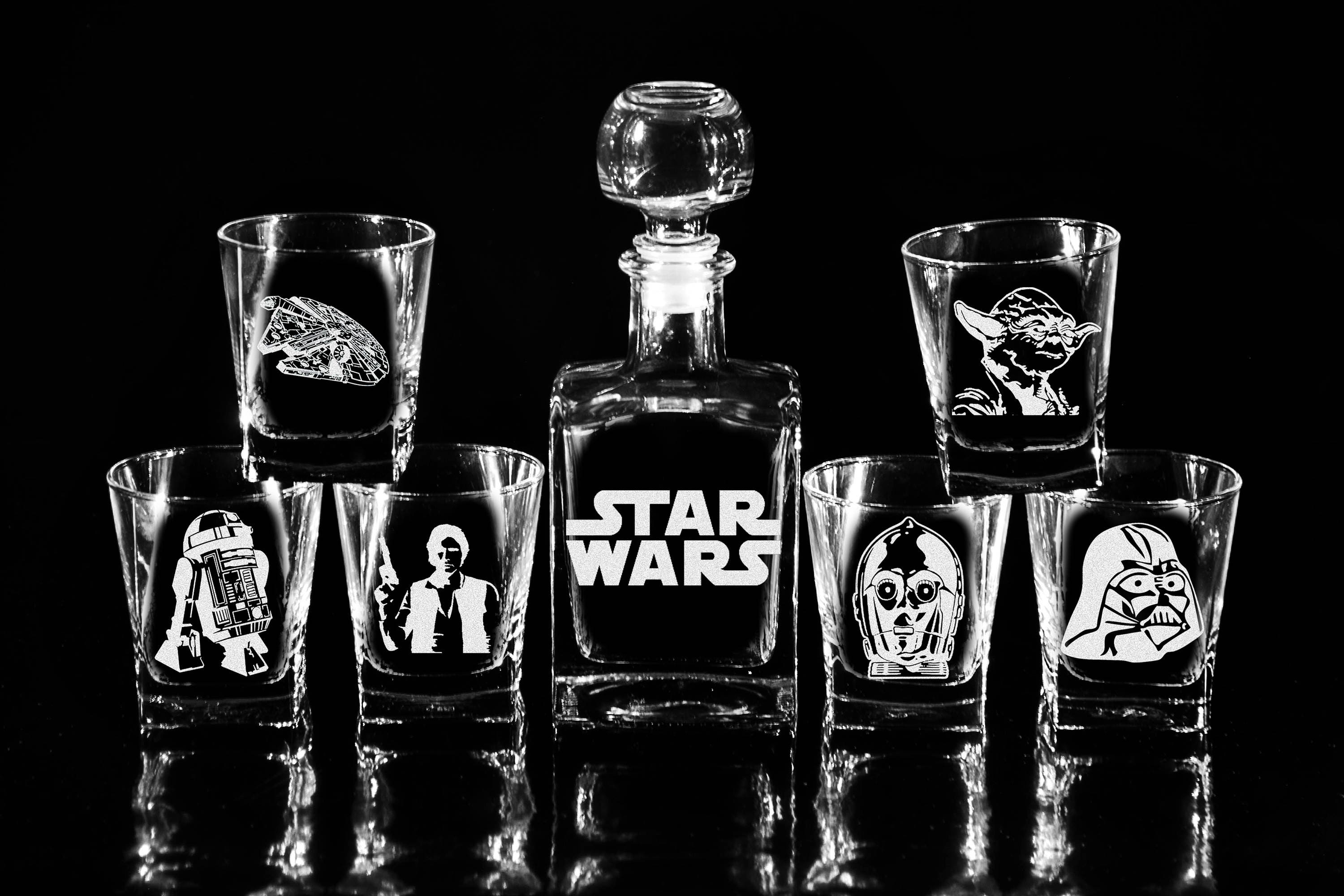 STAR WARS Glass Whiskey decanter Set 17 oz. & glasses