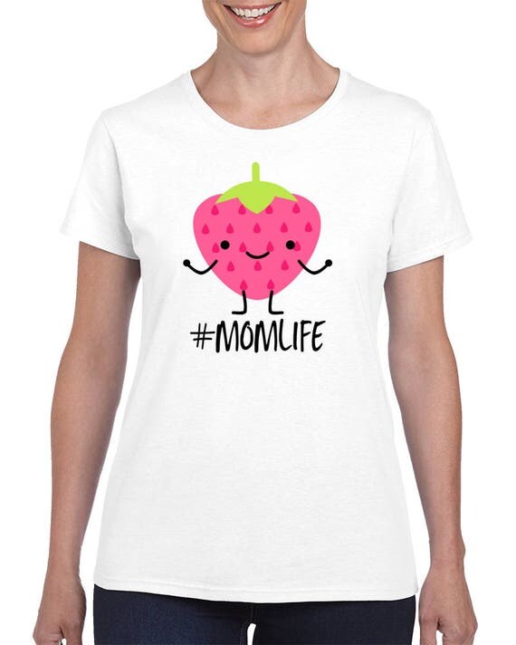 Gifts For Moms, Mom's T-shirt, Shirts For Moms, #momlife, Momlife Shirt, Mom Life T-Shirt, Mommy Shirts, Mom Sirts, Gifts for Her, Mommy tee