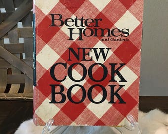 Better Homes and Gardens New Cook Book 1969 Second Printing (Copyright 1968)