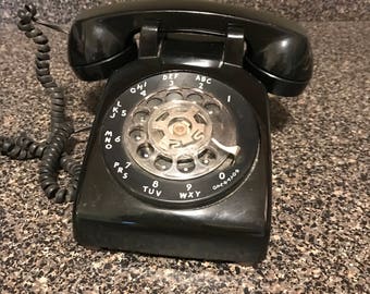 Vintage Western Electric Rotary Telephone