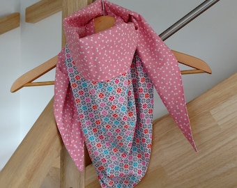 Bibbed cotton triangle scarf. One size