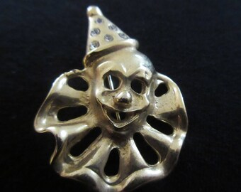Vintage Clown Face Brooch in Gold Tone Studded with Rhinestones